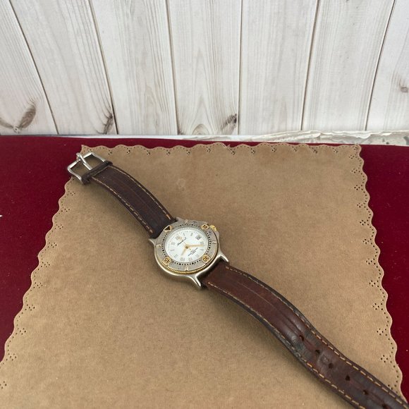 Vintage 2 Tone Eddie Bauer Sport Watch Rotating Coin Bezel, Date, 8" Brown Strap - Picture 4 of 8